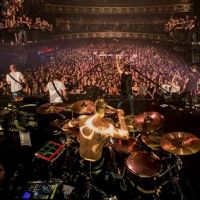 Dobyjí Karnivool Prahu napodruhé?