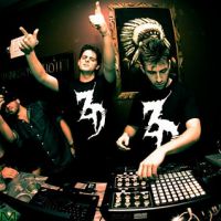 Kanadská elektronická palba ZEDS DEAD se v říjnu představí v Praze!