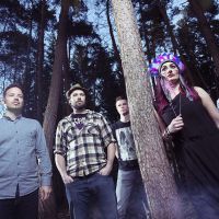 Naděje české scény Rituály a MONNA vystoupí společně v Rock Café