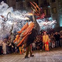 Ostrava na začátku prázdnin uvidí unikátní katalánské lidské pyramidy, obří loutky i ohňové draky