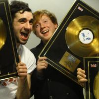 TWO DOOR CINEMA CLUB NA POHODĚ