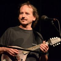 Vlasta Redl s kapelou vyprodal koncert v kině Lucerna a přidává druhý