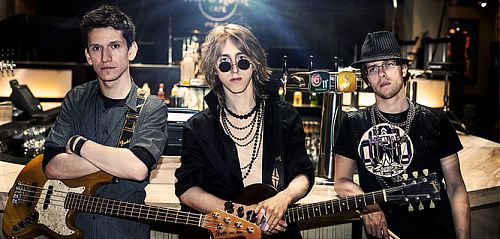 BANDZONE SHOWCASE