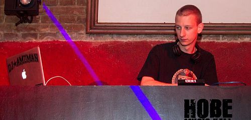 JOHNY MACHETTE ||| RENNE DANG ||| MAMĚN ||| HOBE MUSIC HALL 11.5.2013