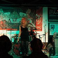 Pipes and Pints (Dirty Blondes+Hegesh)