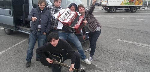 rozhovor s kapelou SámSebou