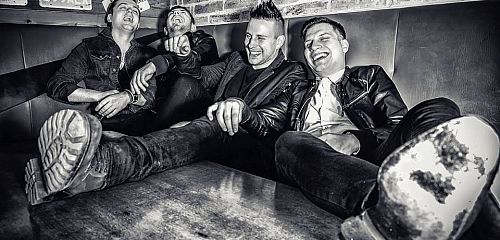 V hradeckém klubu Neon partyplace to pořádně rozjedou rockové kapely