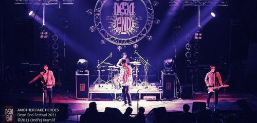 Another FAKE Heroes:"Pro nás je úspěch každej koncert!"